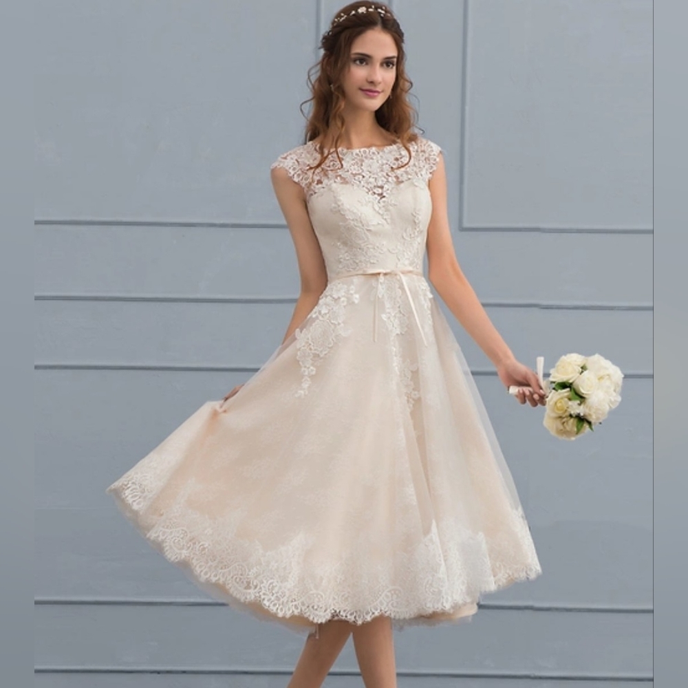 JJ's House Tea Length Bridal Gown Courthouse Wedding Size 10